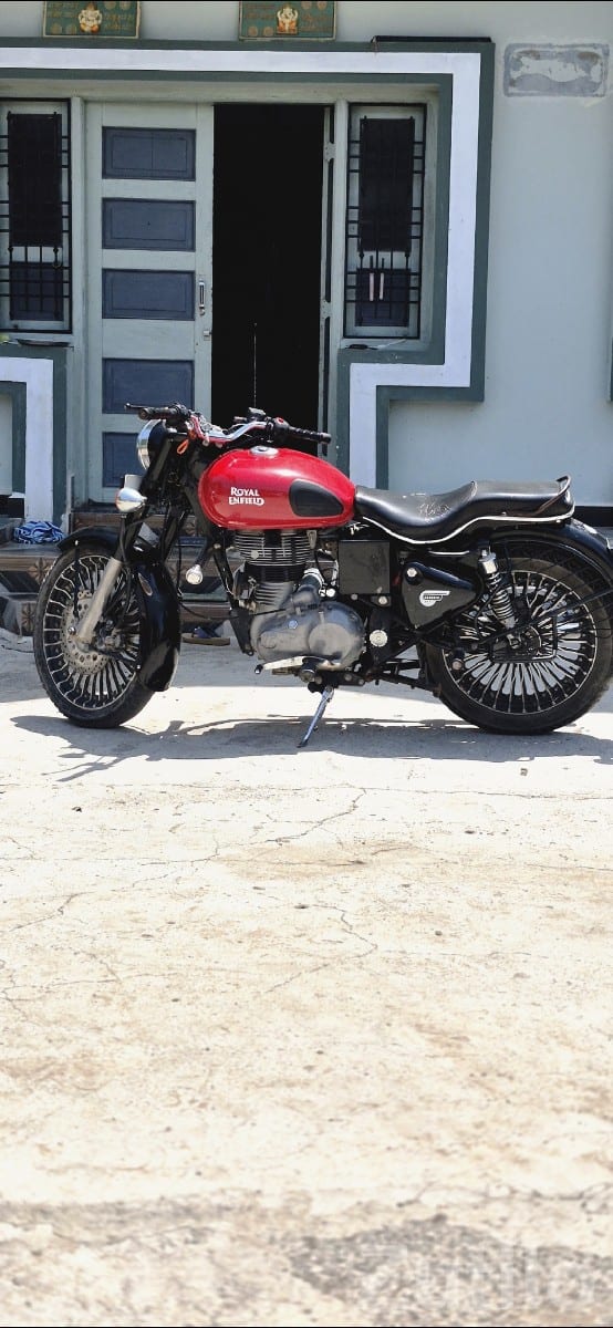Royal Enfield Classic 2018 Bike - બાઇક્સ - કલ્યાણપુર - Image 2