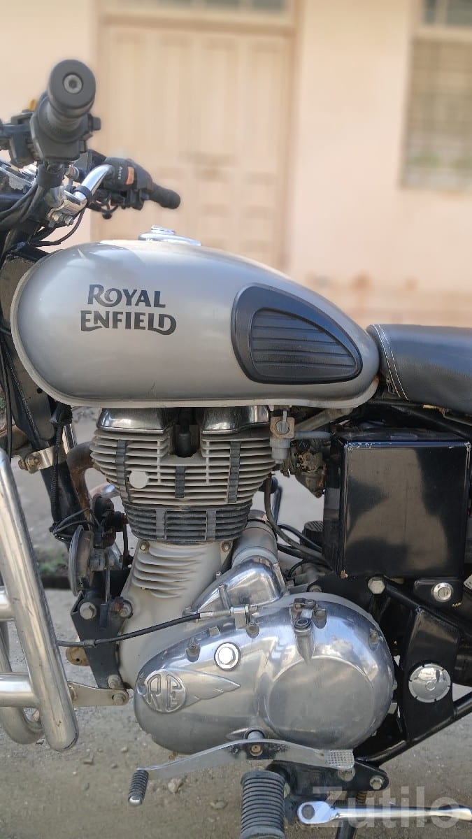 Royal Enfield Classic 350 2018 Bike - Bikes - Upleta - Image 2