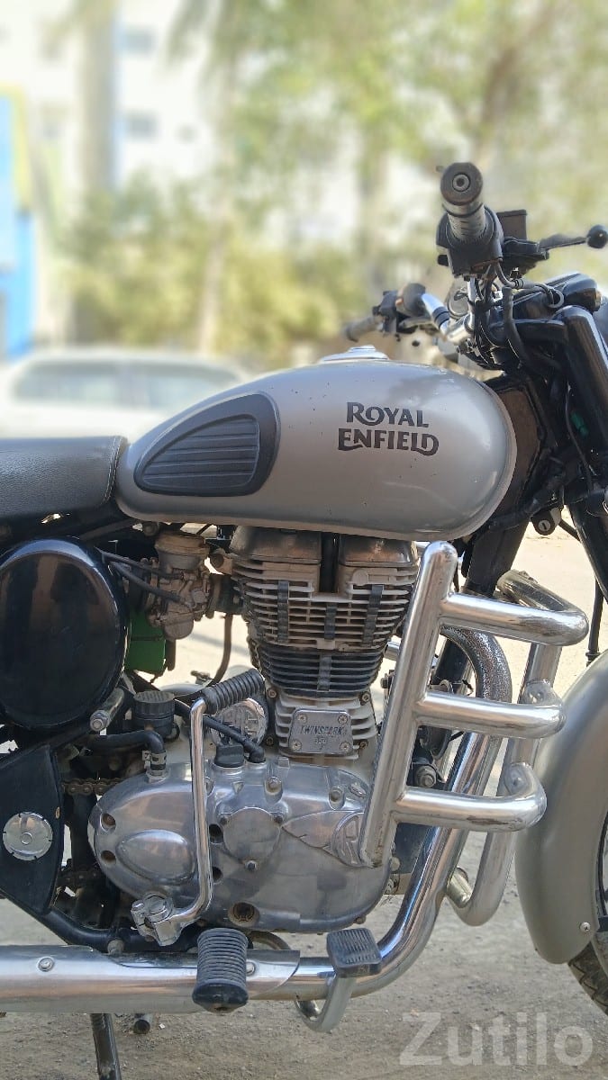 Royal Enfield Classic 350 2018 Bike - Bikes - Upleta - Image 3