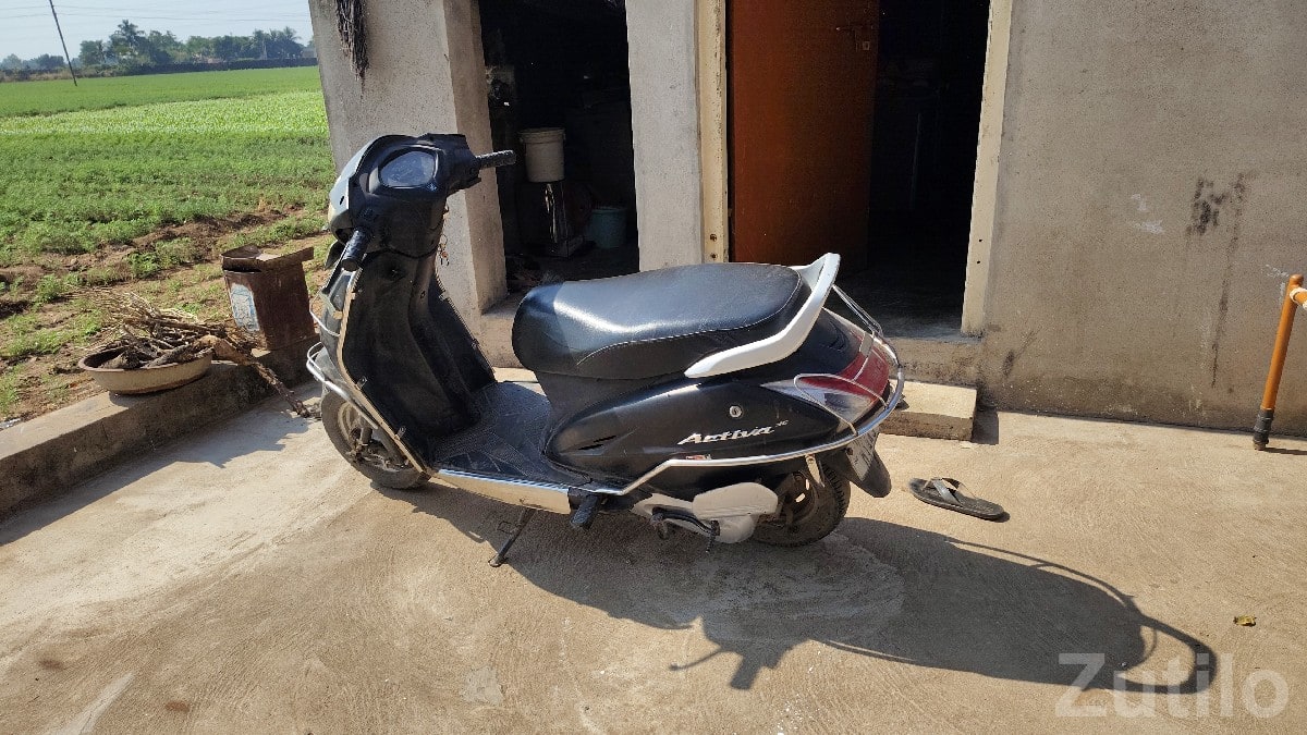 Honda Activa 3G scooter 2015 model - Bikes - Bhanvad - Image 3