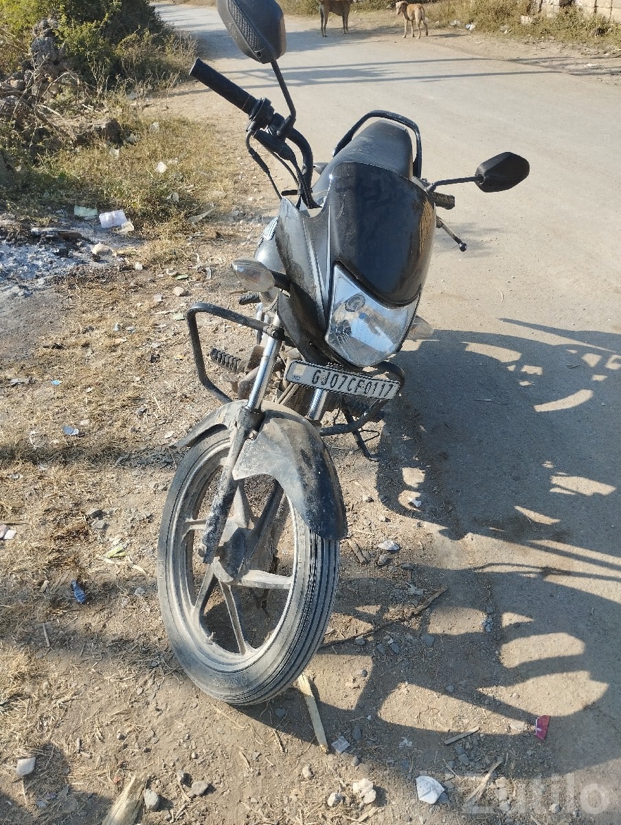 Honda Dream Yuga 2015-16 Used Bike - Bikes - Sutrapada - Image 3