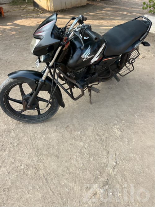 Honda commuter bike 2014 model black Honda commuter bike 2014 model black
