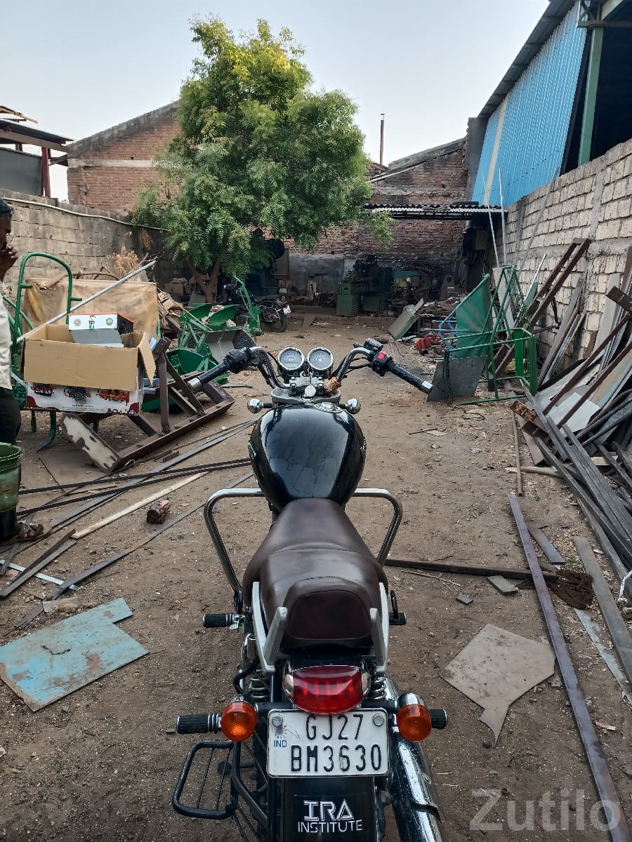 Royal Enfield Bullet 350 2017 Bike Royal Enfield Bullet 350 2017 Bike