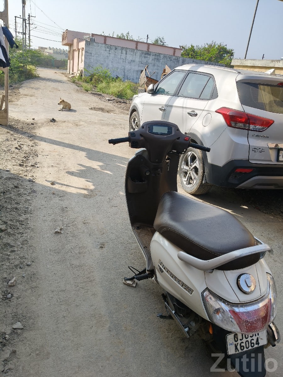 Suzuki Access 125 Scooter for Sale - Bikes - Bhanvad - Image 3
