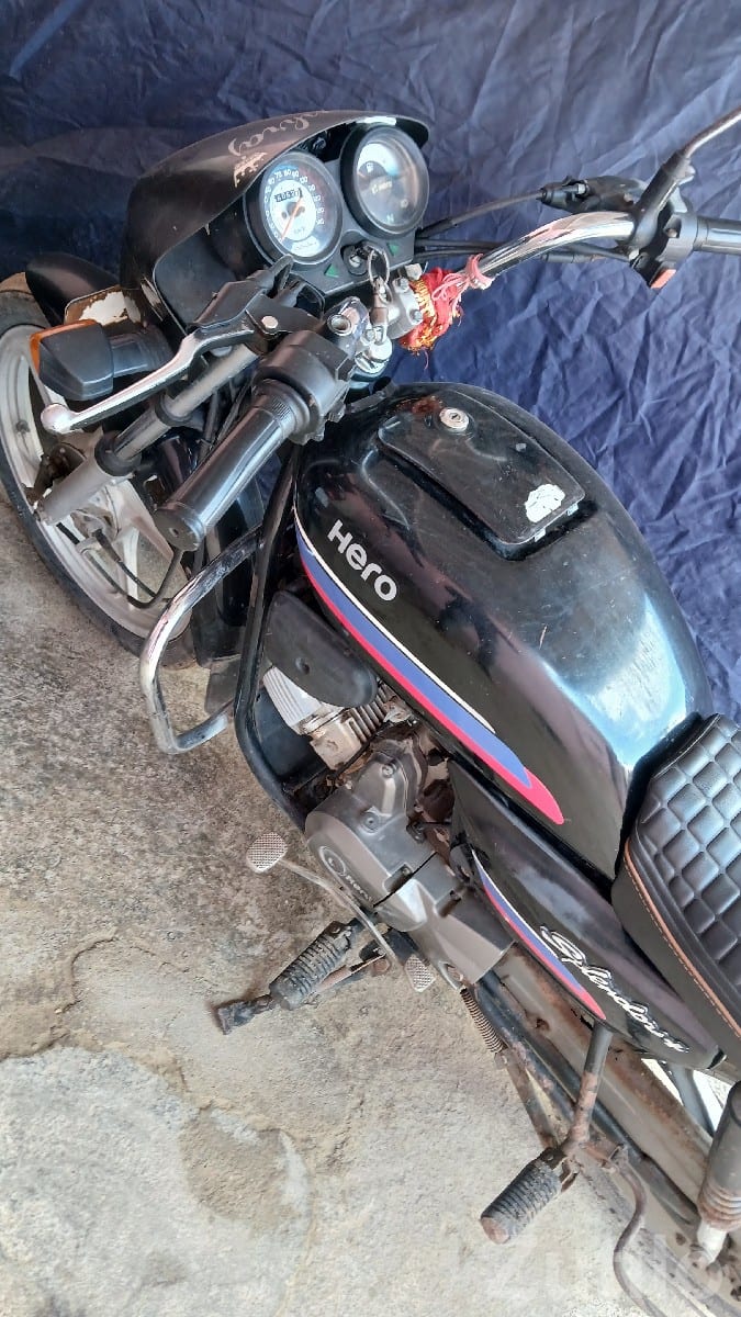 2017 Hero Splendor Bike for Sale - બાઇક્સ - કલ્યાણપુર - Image 3