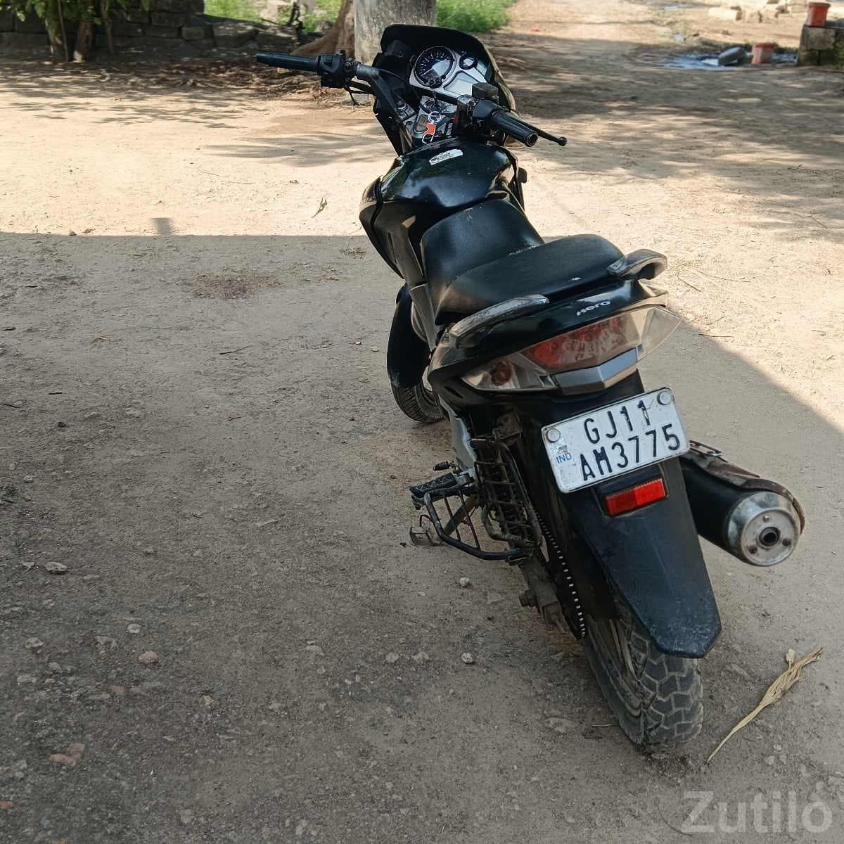 Hero CBZ Xtreme 2013 Used Bike - Bikes - Bhanvad - Image 3