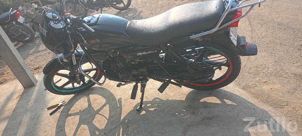 Hero Splendor Plus 2016 Black Bike - Bikes - Bhanvad - Image 3