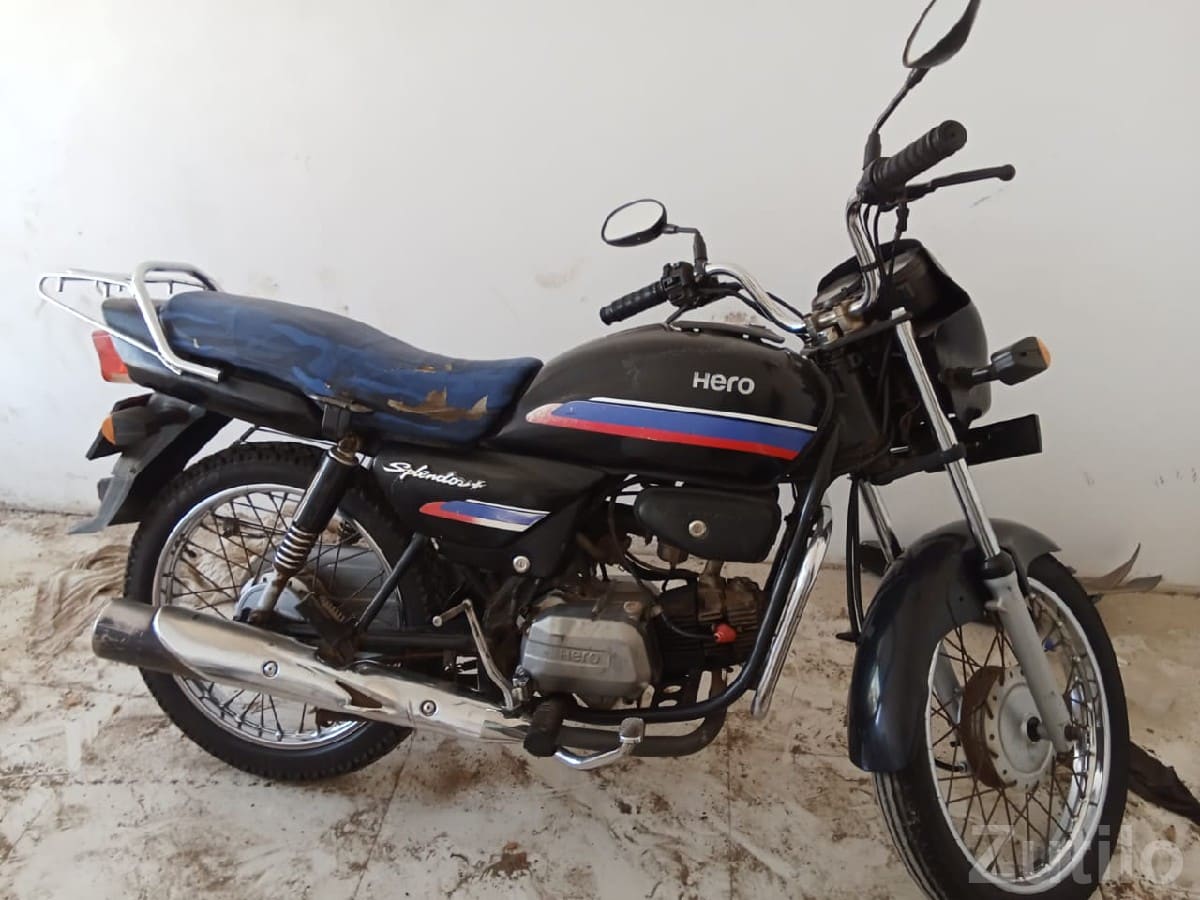 Hero Splendor Plus 2013 Used Bike - Bikes - Bhanvad - Image 2