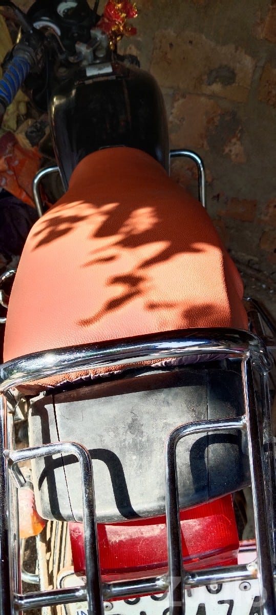 Hero Splendor Plus 2011 Used Bike - બાઇક્સ - કલ્યાણપુર - Image 3