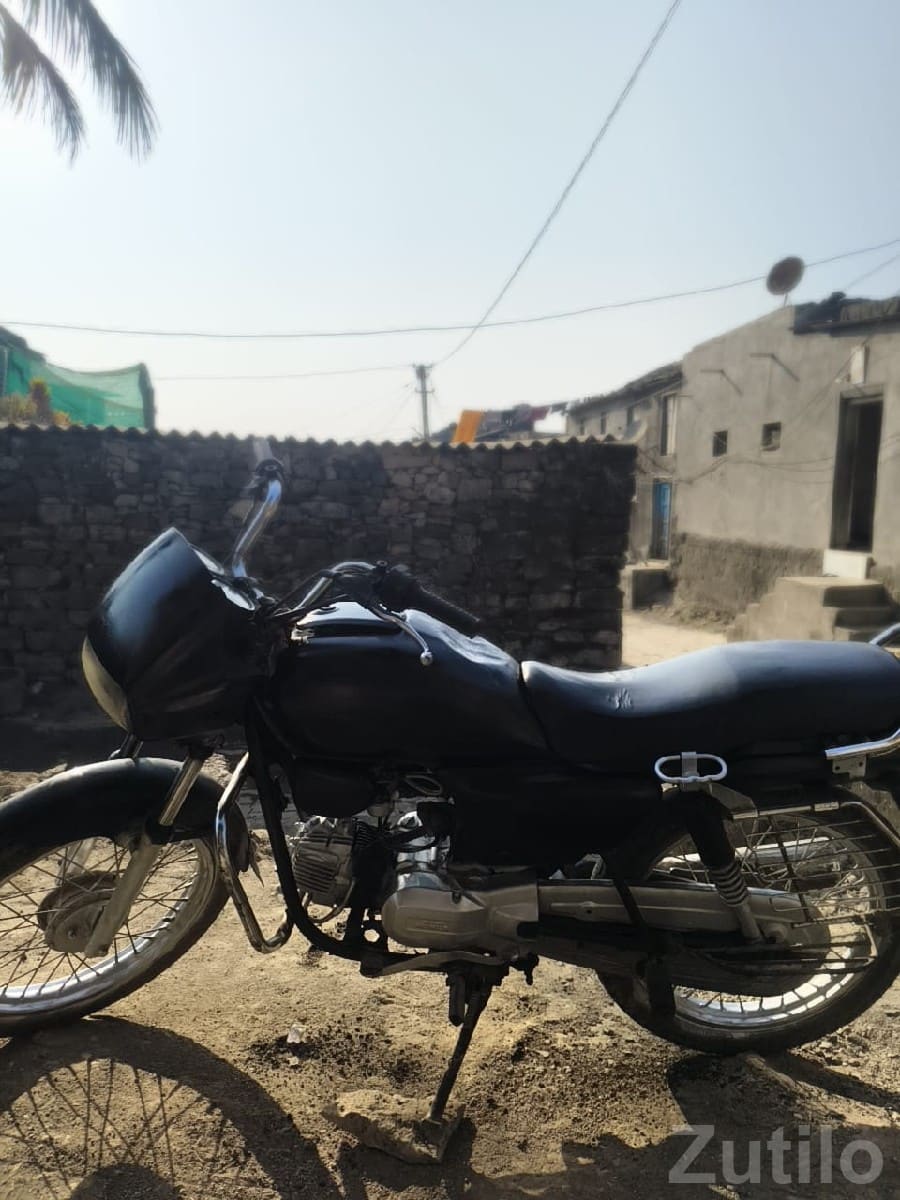 Used 2005 Honda Motorcycle for Sale - બાઇક્સ - કેશોદ - Image 3