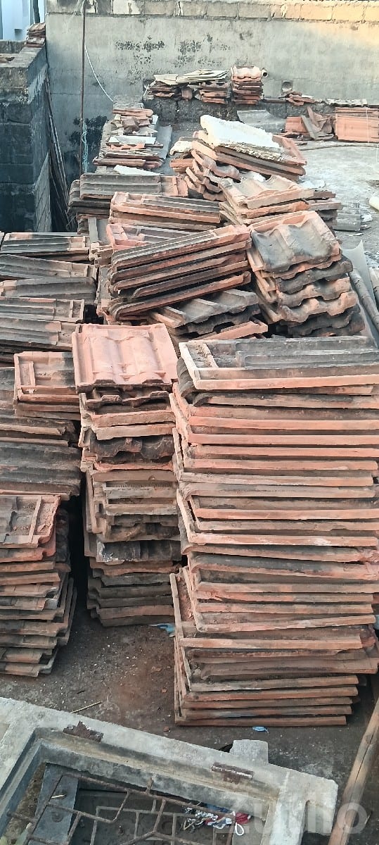 Used Clay Roofing Tiles for Sale