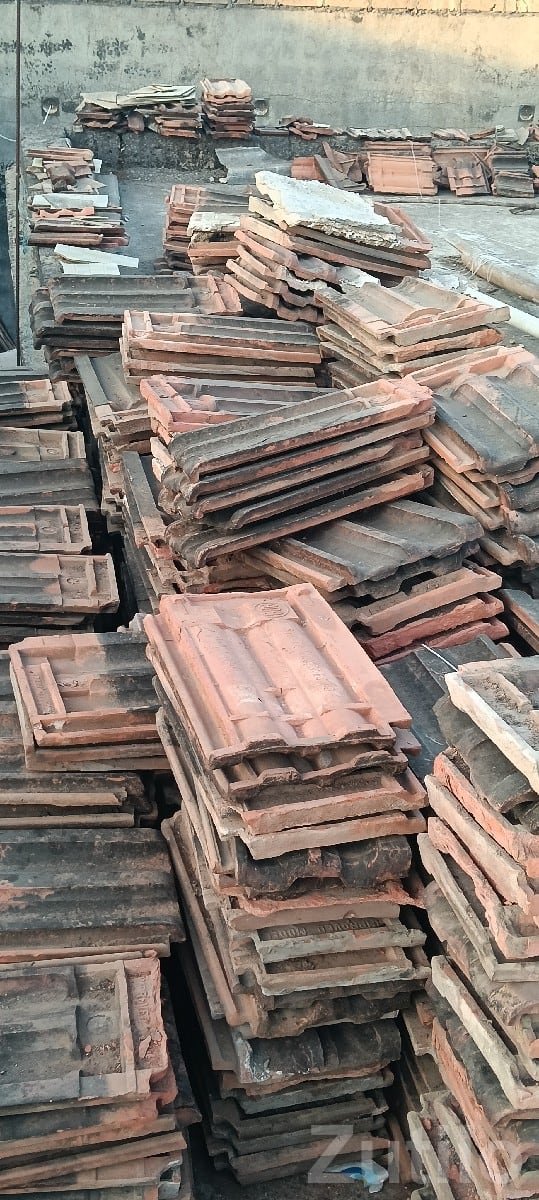 Used Clay Roofing Tiles for Sale - વિવિધ - કેશોદ - Image 2