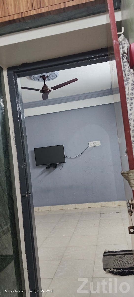 2BHK Fully Furnished Flat in Pramukh Palace - House for Sale - Keshod - Image 2