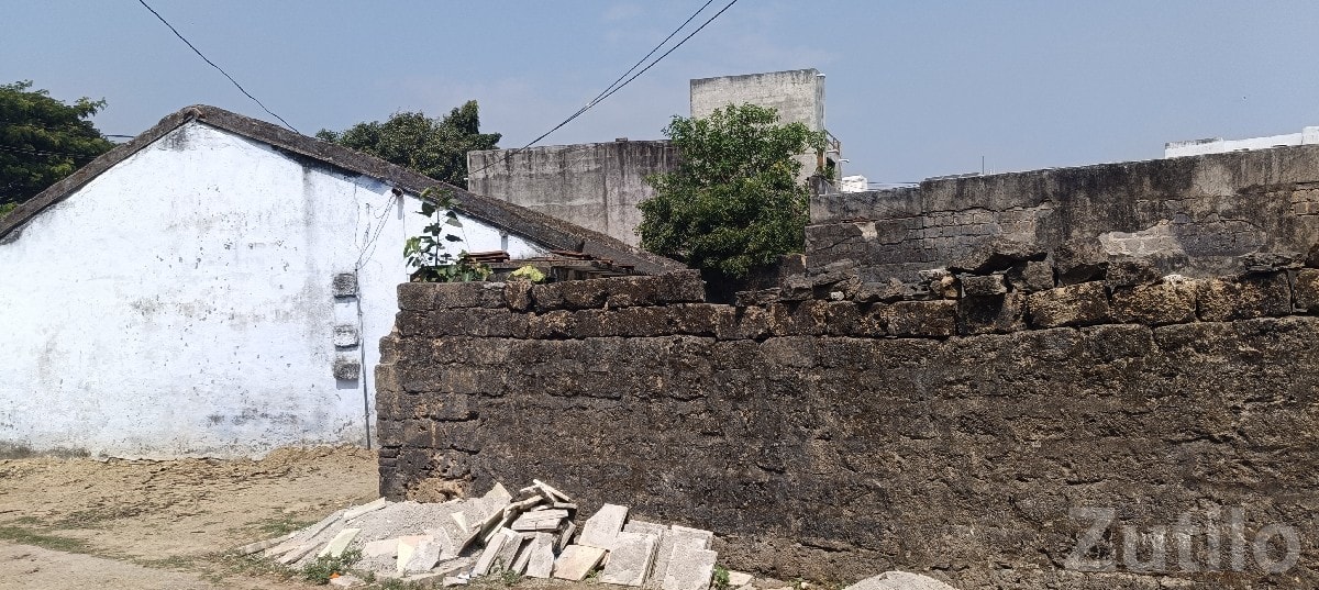 277 Var Residential Plot Near Railway