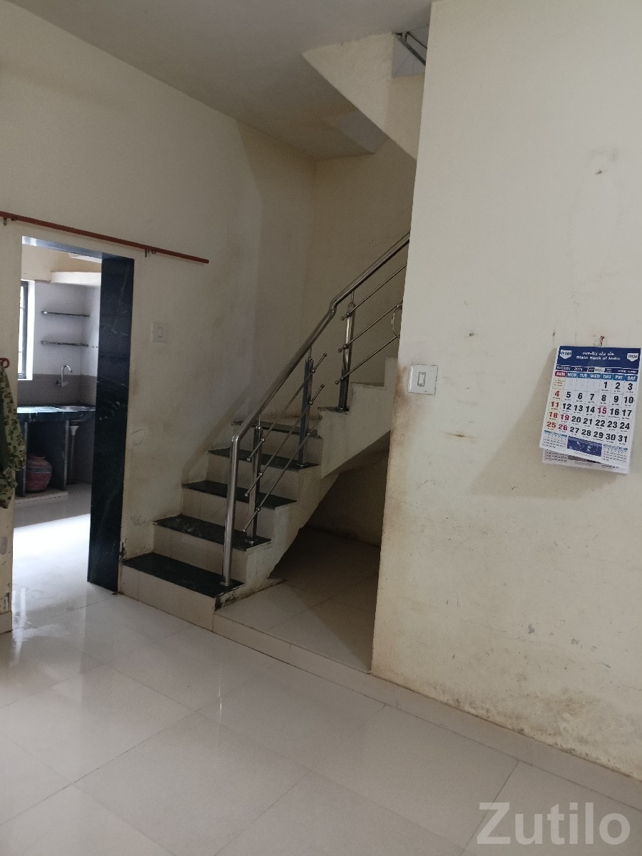 2 BHK Duplex House for Sale in Kodinar - ઘર વેચાણ માટે - કોડીનાર - Image 2