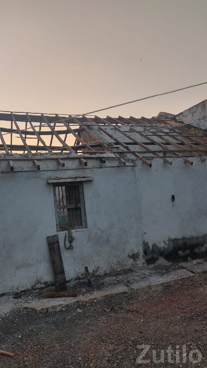 Old Roof Timber Wood for Sale Old Roof Timber Wood for Sale