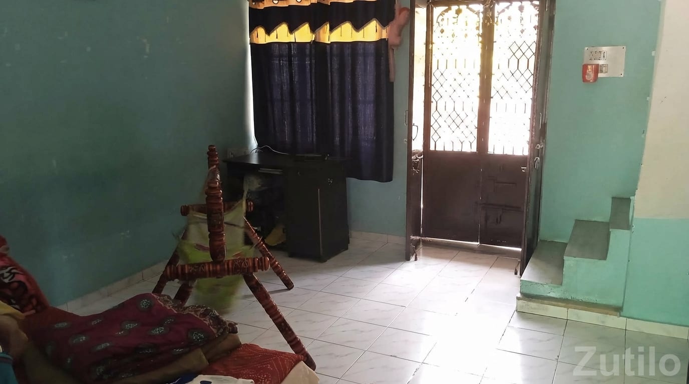 Road Touch 2BHK Duplex Row House for Sale - House for Sale - Ahmedabad City - Image 2