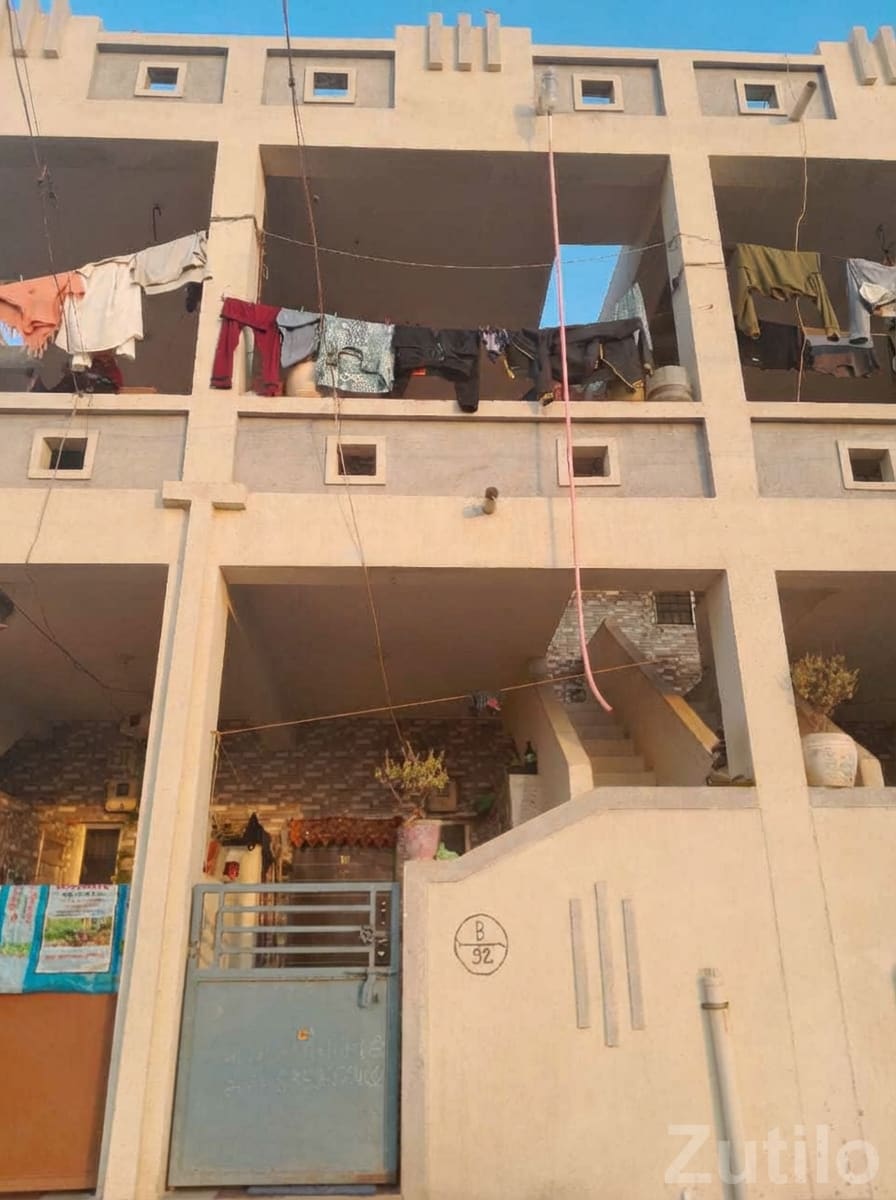 1 BHK Two Floor House for Sale Ravapar - ઘર વેચાણ માટે - રાવપર - Image 3