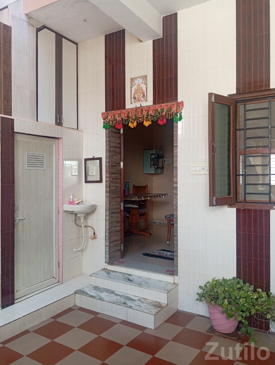 3BHK Tenement House for Sale in Veraval - House for Sale - Veraval - Image 2