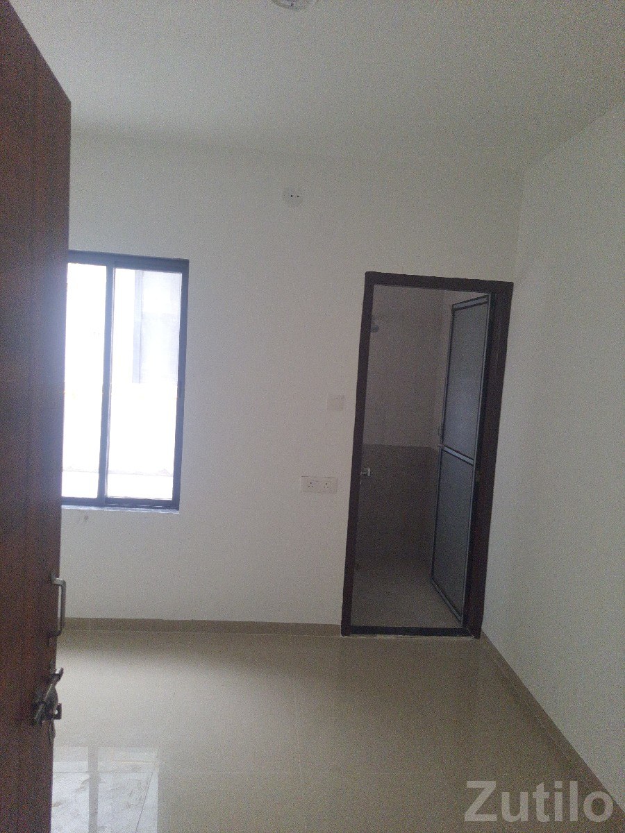 1 BHK Flat for Rent in Tithal 1 BHK Flat for Rent in Tithal