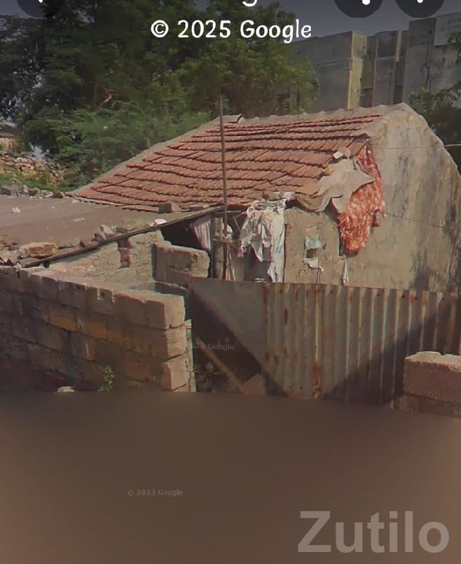 Resale House Plot 40x30 in Kalyanpur