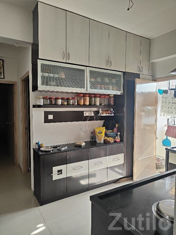 Fully Furnished 2 BHK Flat for Sale - ઘર વેચાણ માટે - સાવલી - Image 3