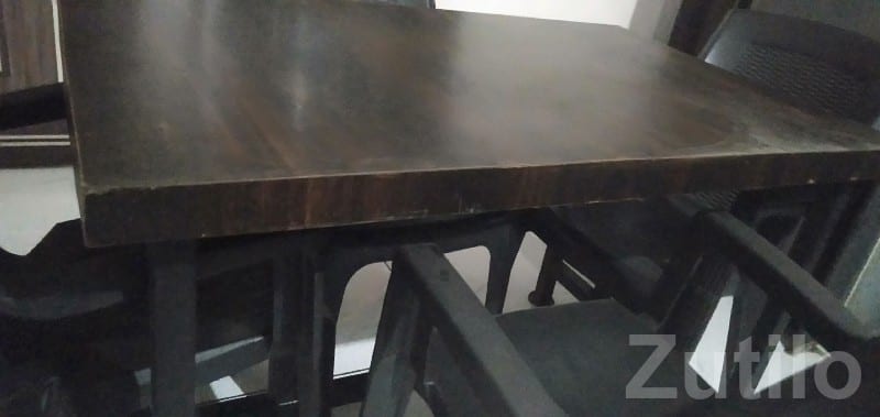 6 Seater Dining Table With Plastic Chairs - Dining Tables - Mandvi - Image 3