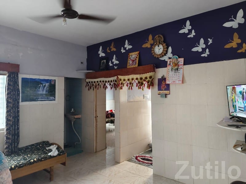 Ayodhya Apartment Room for Sale Junagadh - ઘર વેચાણ માટે - મેન્ડરડા - Image 3
