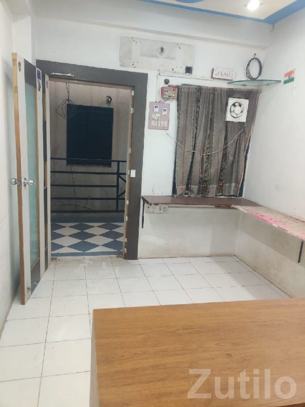 Furnished Office Space for Sale in Upleta - વેપારિક મિલકત - ઉપલેટા - Image 3