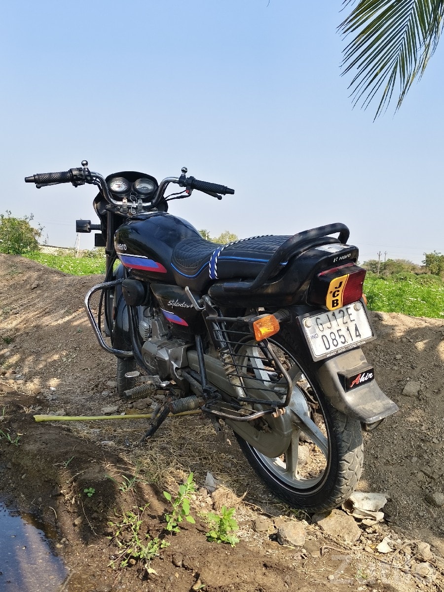 Hero Splendor 2020 Used Bike for Sale - Bikes - Bhanvad - Image 2