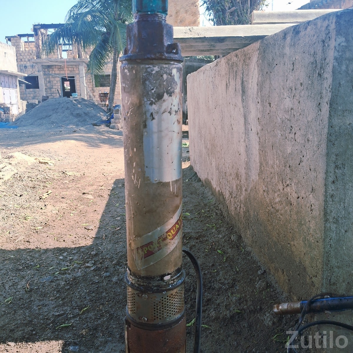 1 HP Borewell Submersible Motor Pump - Pumps & Motors - Kutiyana - Image 3