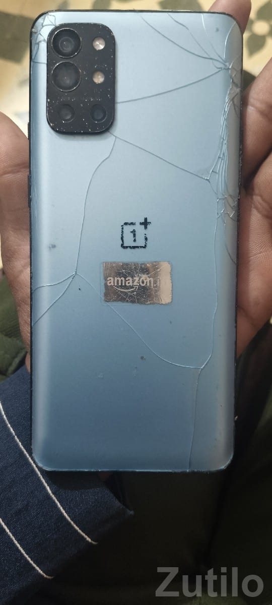 OnePlus 9R 12GB 256GB Blue (Cracked Back)