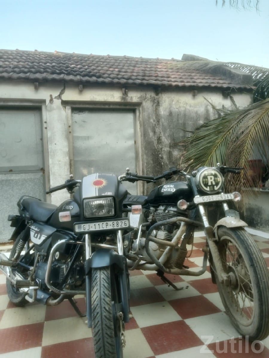 Hero Splendor & Royal Enfield Electra Set Hero Splendor & Royal Enfield Electra Set
