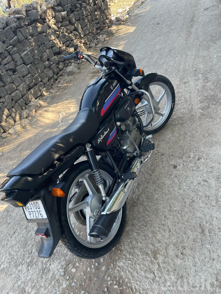 Hero Splendor 2023 Bike in Tiptop Condition