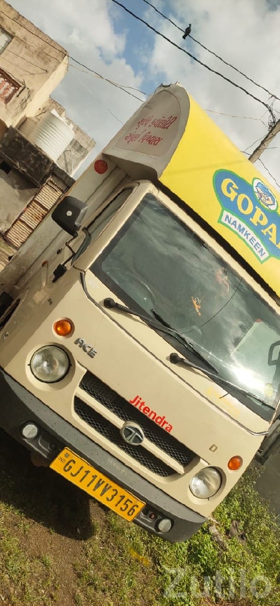 Tata Ace Gold Chota Hathi 2023 With Box - Vans - Keshod - Image 3