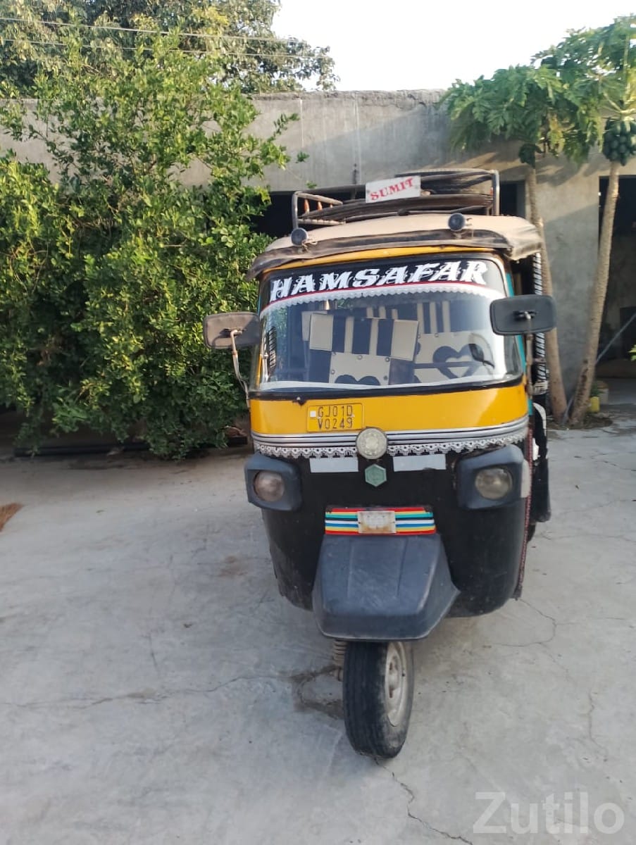 Used Passenger Auto Rickshaw Piaggio Type Used Passenger Auto Rickshaw Piaggio Type