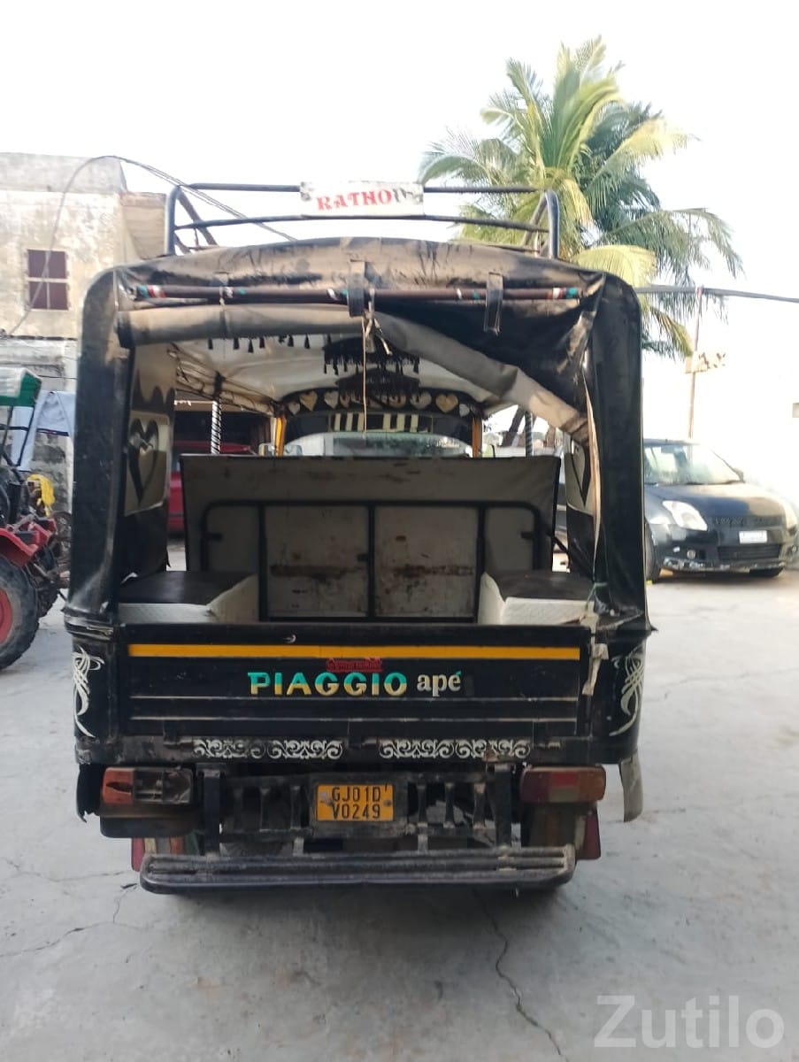 Used Passenger Auto Rickshaw Piaggio Type - Auto Rickshaws - Kalyanpur - Image 3