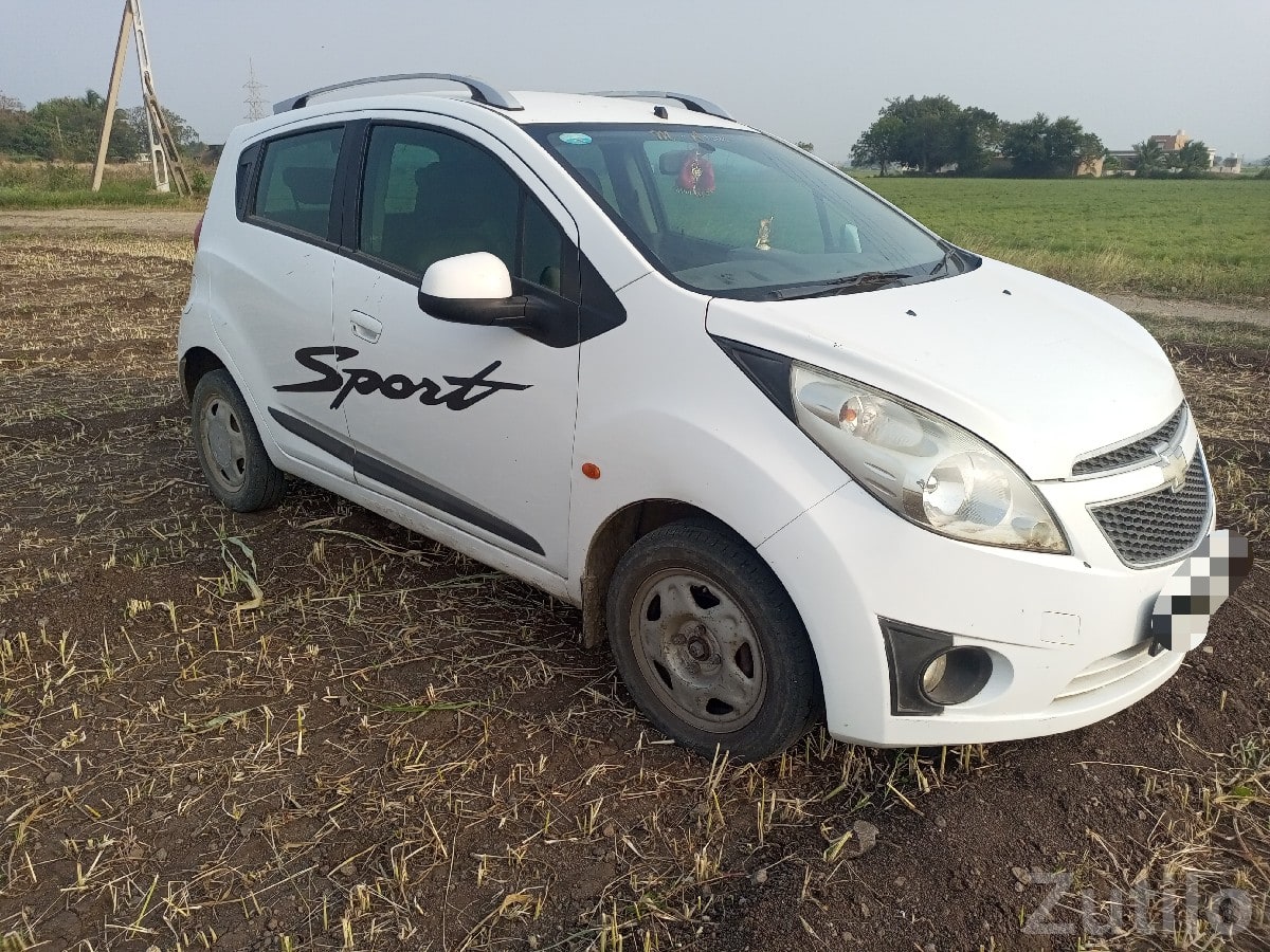 Chevrolet Beat 2011 White Car for Sale - Cars - Adityana - Image 2