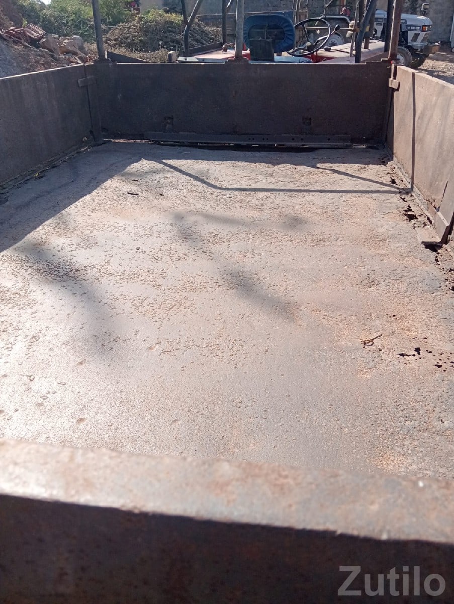Used Heavy Duty Tractor Trolley 2011 Used Heavy Duty Tractor Trolley 2011