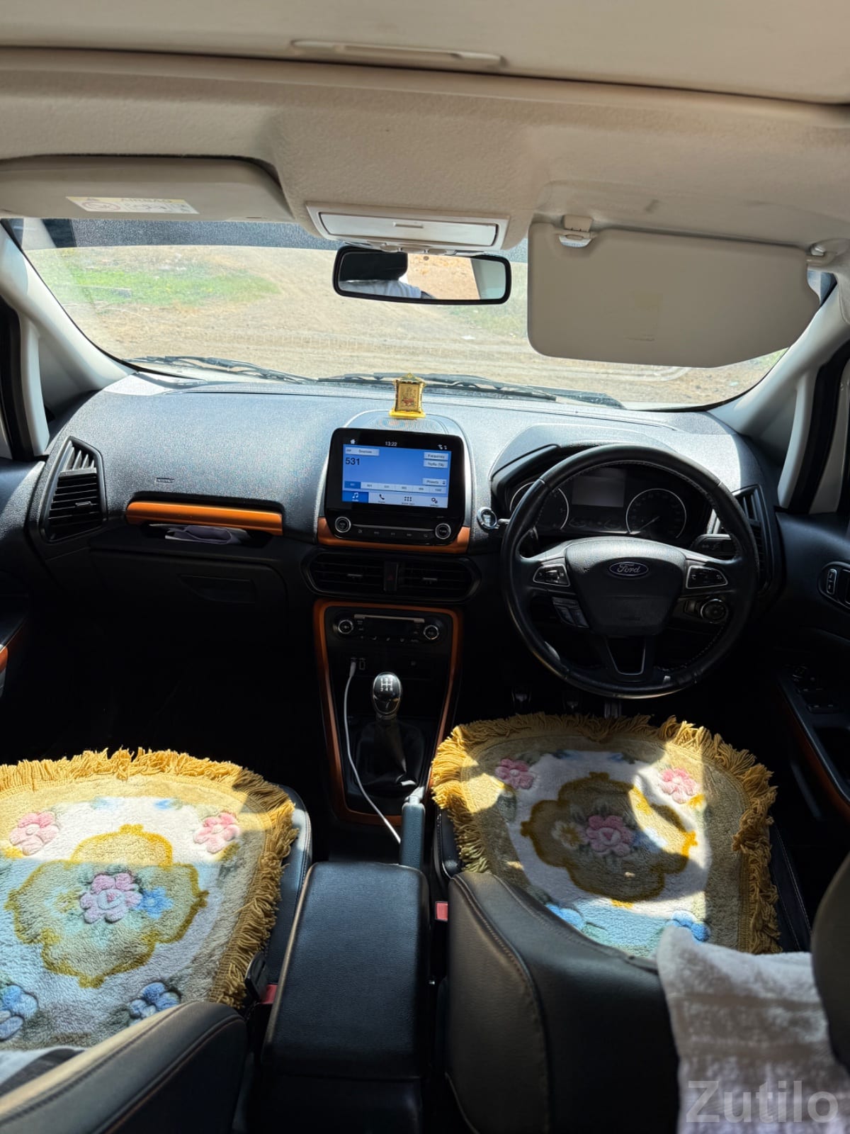 Ford EcoSport, titanium S  top model sunroof cruise control model- 07/10/2019 - Cars - Jamnagar City - Image 5