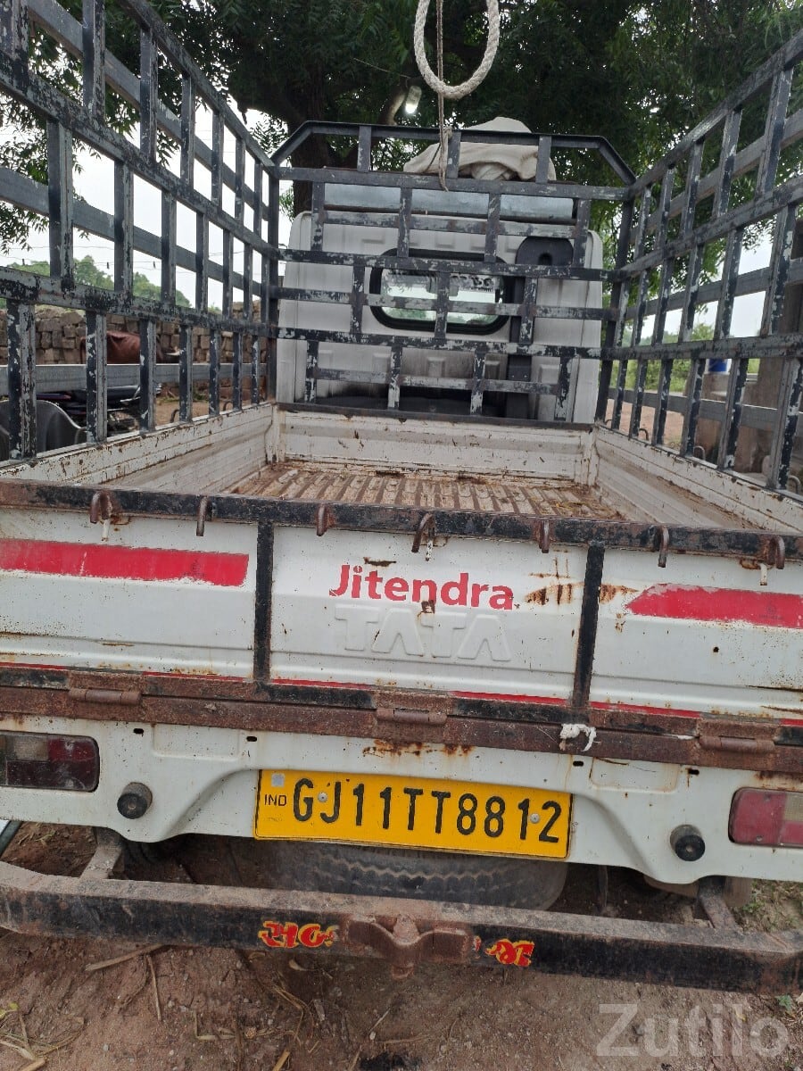 Tata Magic/Mega XL 2019 Commercial Van - Trucks & Lorries - Jasdan - Image 3