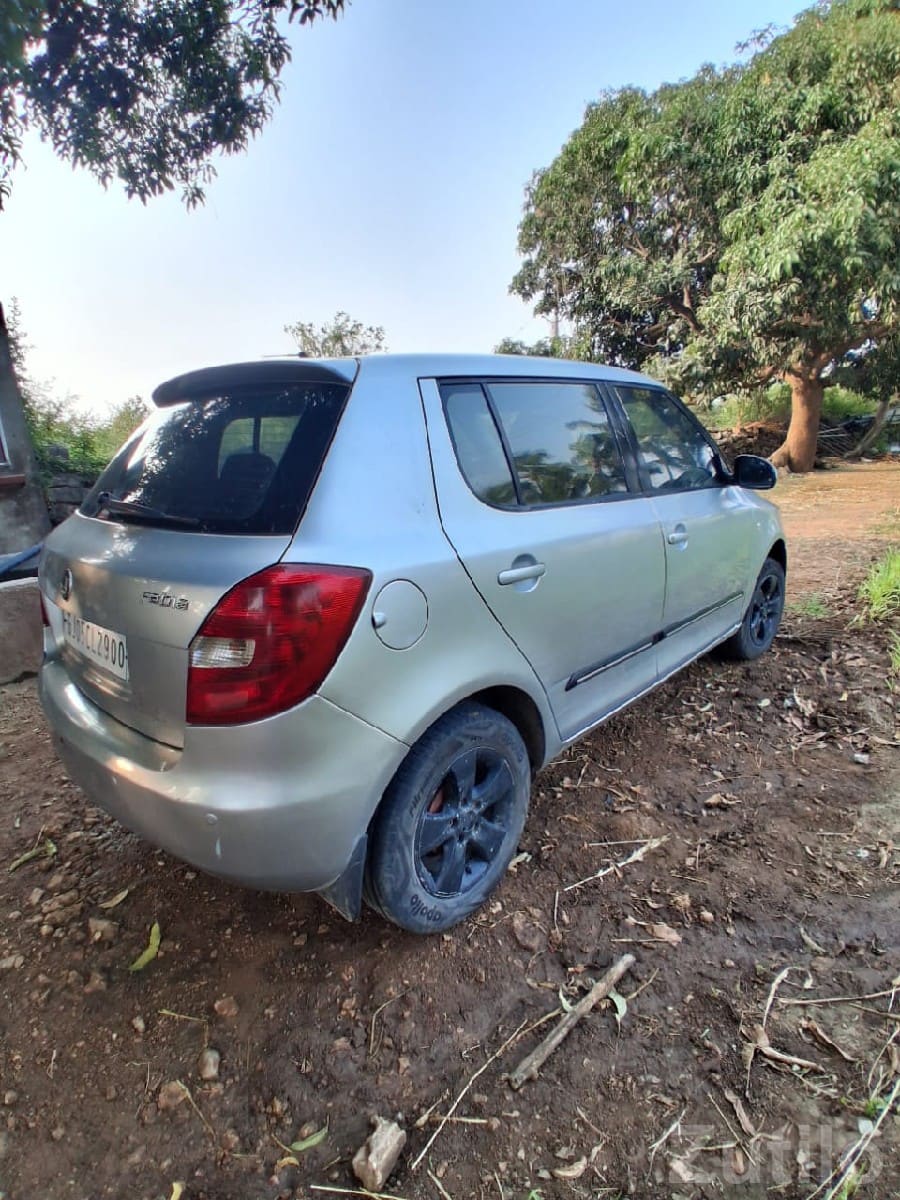 Skoda Fabia 2008 Used Car for Sale - કાર - છાયા - Image 3