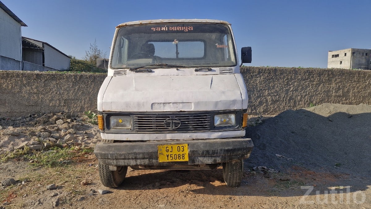 SFC 709 Tipper Truck 2001 for Sale - Trucks & Lorries - Khambhalia - Image 2