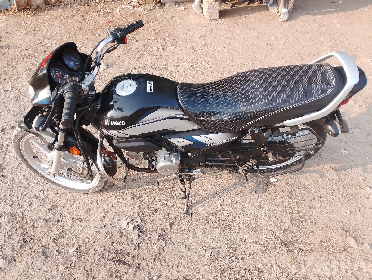 Hero HF Deluxe 2024 Model Bike - Bikes - Keshod - Image 2