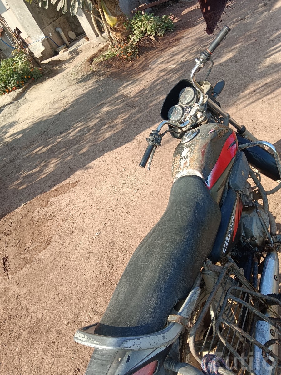 Honda CD Deluxe 2011 Bike for Sale