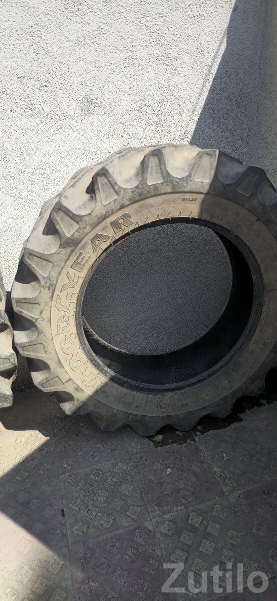 Goodyear 13.6-28 Tractor Tyres Pair - Auto Parts - Keshod - Image 2