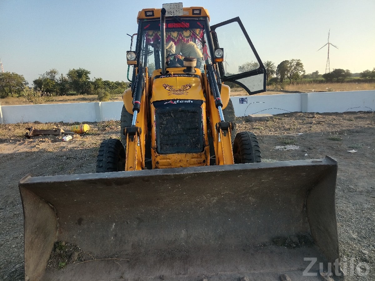 2011 JCB Backhoe Loader for Sale - Construction Vehicles - Khambhalia - Image 2