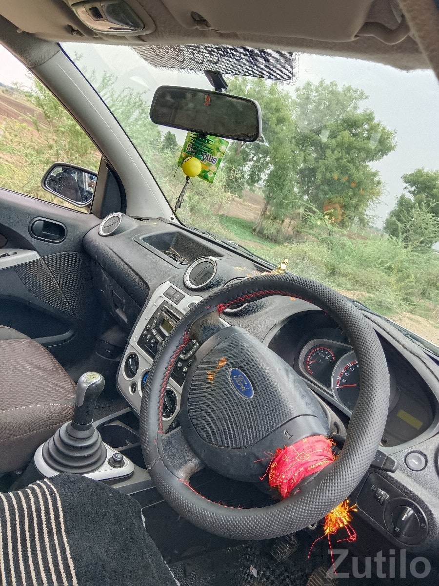 Ford Figo Diesel Car with AC for Sale - Cars - Lathi - Image 3