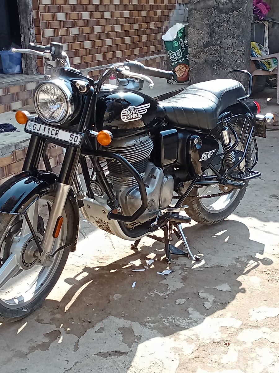 Royal Enfield Bullet 350 Standard Black - Bikes - Porbandar City - Image 3
