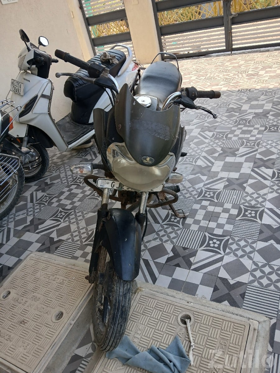 Used Bajaj Discover 125 Bike for Sale - Bikes - Kutiyana - Image 3